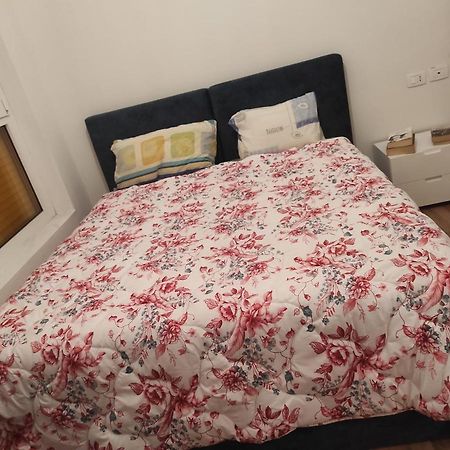 Modern Apartment In تيرانا المظهر الخارجي الصورة